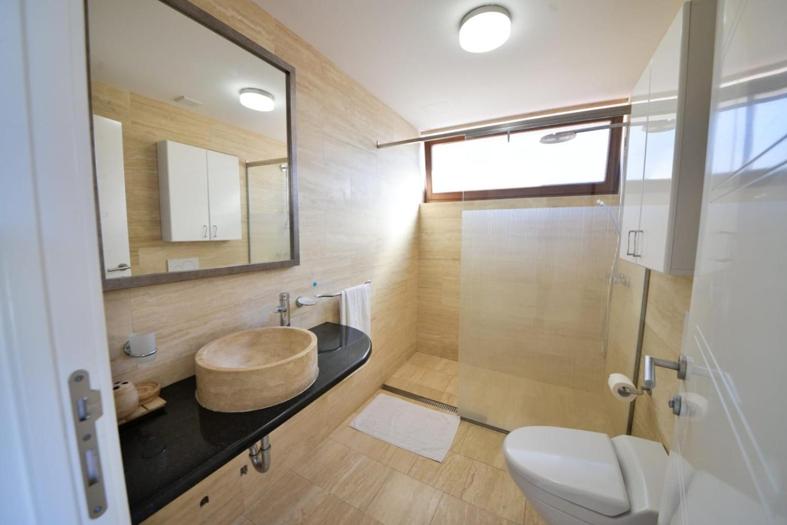 Przno Luxury Apartments Sveti Stefan Extérieur photo