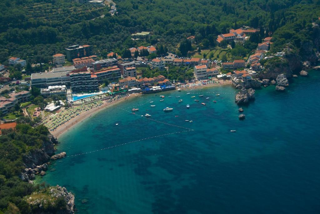 Przno Luxury Apartments Sveti Stefan Extérieur photo